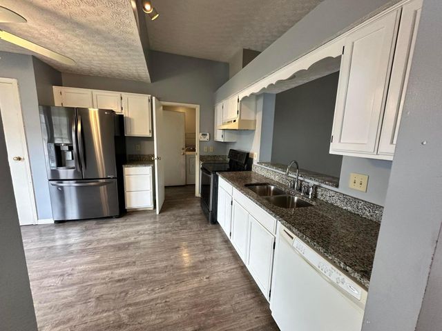 3586 Frenchpark Drive, Columbus, OH 43231