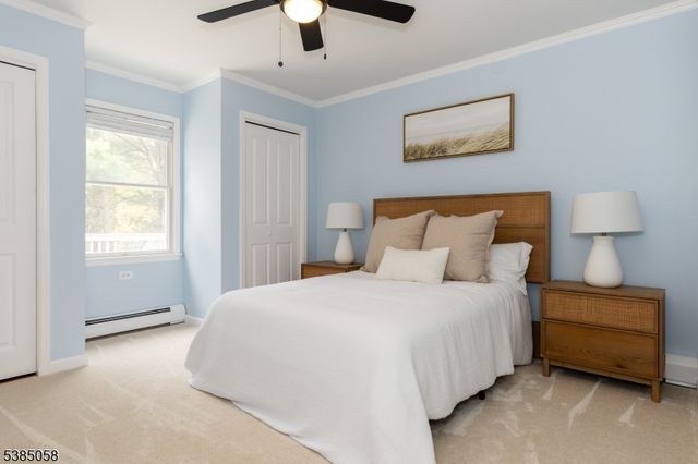 2 Grand St, Vernon Twp., NJ 07422