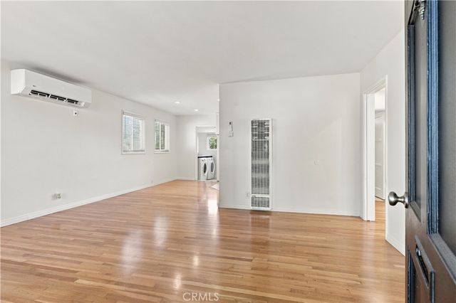 8326 Barnsley Avenue, Los Angeles, CA 90045
