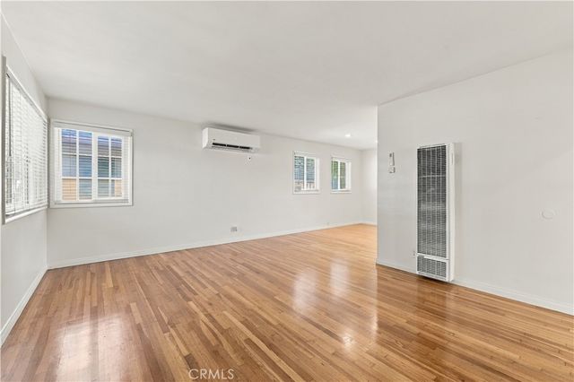 8326 Barnsley Avenue, Los Angeles, CA 90045