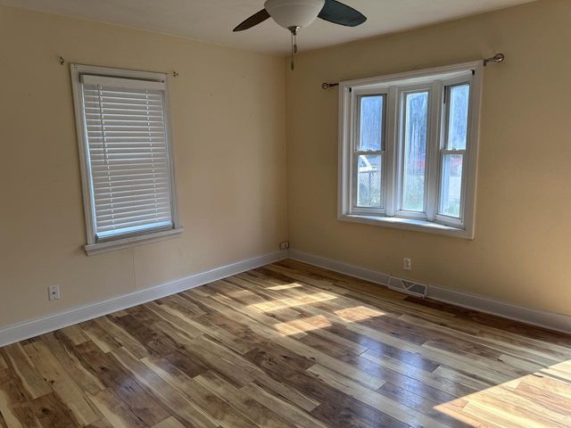 1616 Oregon STREET, Racine, WI 53405