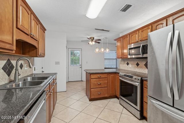 36230 PINE Street, Hilliard, FL 32046