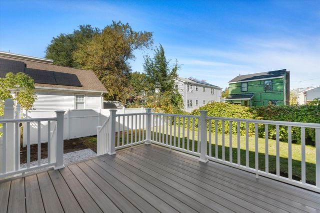 40 Granfield Ave 40, Boston, MA 02131