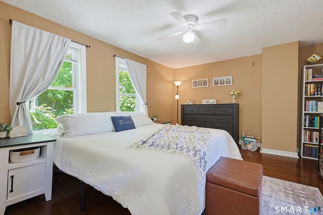 9 Hickory Street, Norwich, CT 06360