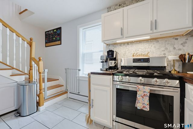 9 Hickory Street, Norwich, CT 06360