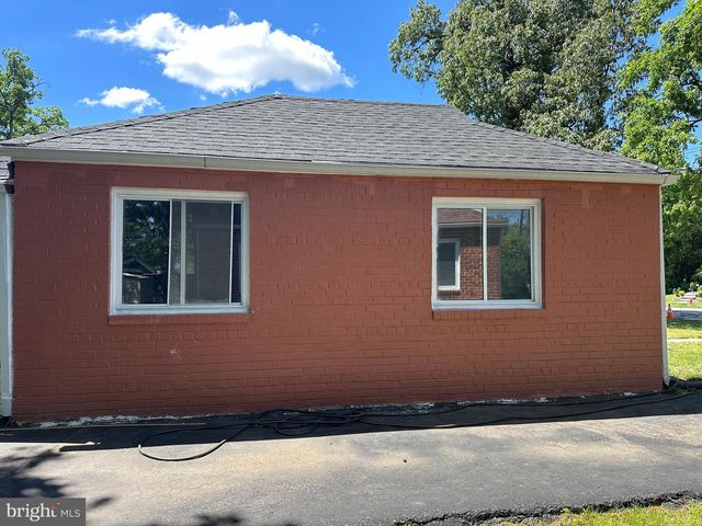 8411 11TH AVE, Silver Spring, MD 20903
