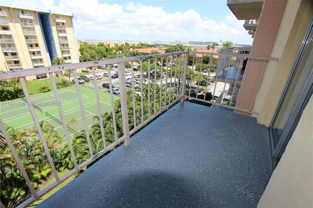 4550 NW 9th Street 611E, Miami, FL 33126
