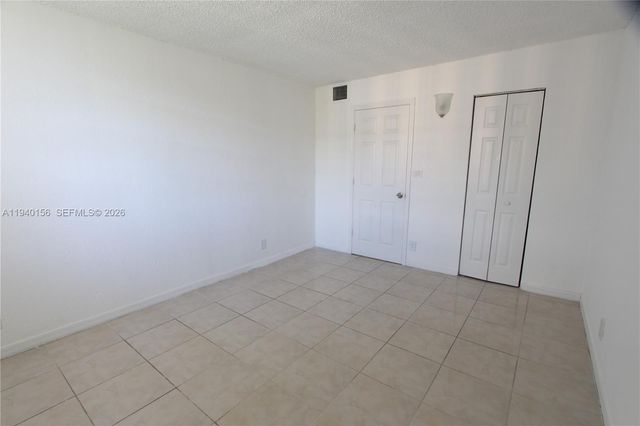4550 NW 9th Street 611E, Miami, FL 33126