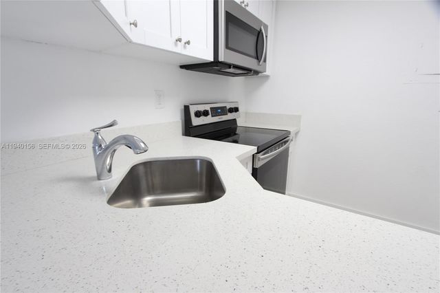 4550 NW 9th Street 611E, Miami, FL 33126