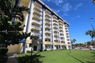 4550 NW 9th Street 611E, Miami, FL 33126