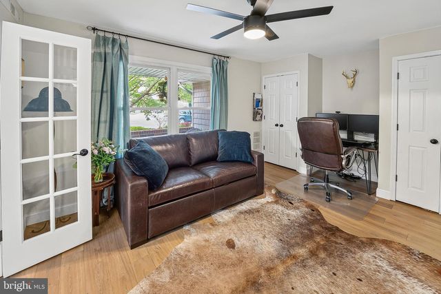 12 CHAMPAGNE CT, Swedesboro, NJ 08085