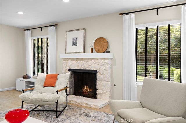 916 E Jonquil, Santa Ana, CA 92705
