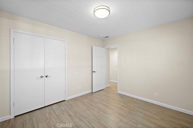 916 E Jonquil, Santa Ana, CA 92705