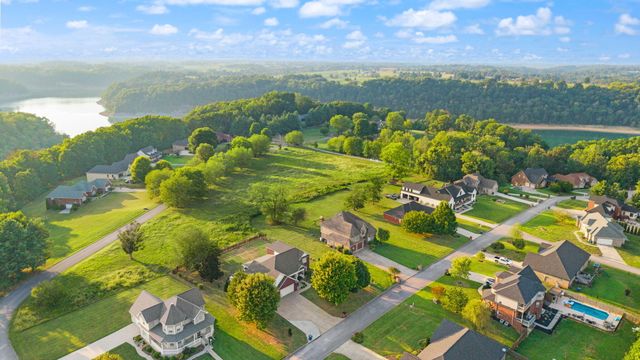 765 White Tail Run, Somerset, KY 42503