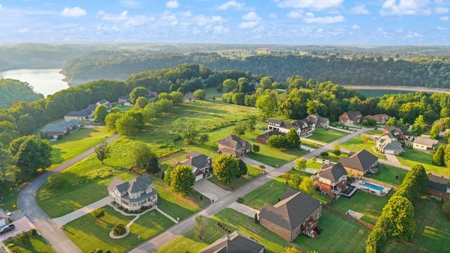 765 White Tail Run, Somerset, KY 42503