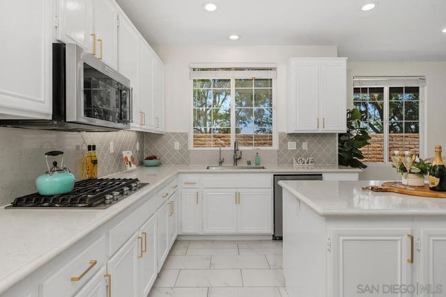 524 Avenida Ortega, San Marcos, CA 92078