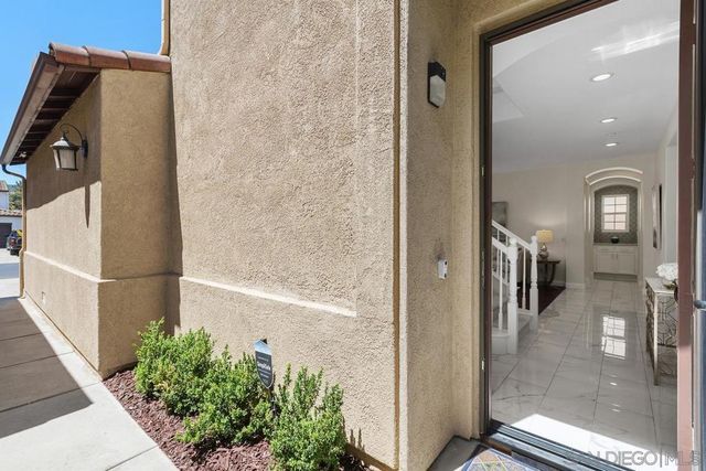 524 Avenida Ortega, San Marcos, CA 92078