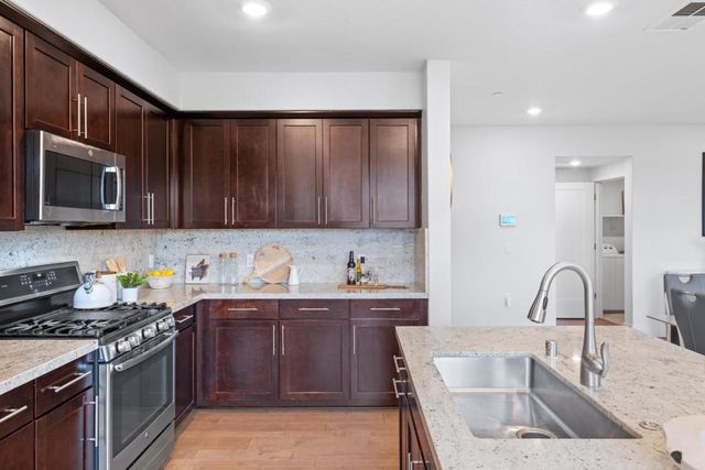 330 Riesling Avenue 23, Milpitas, CA 95035