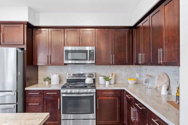 330 Riesling Avenue 23, Milpitas, CA 95035