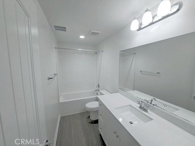 41987 Isadora 1402, Murrieta, CA 92562