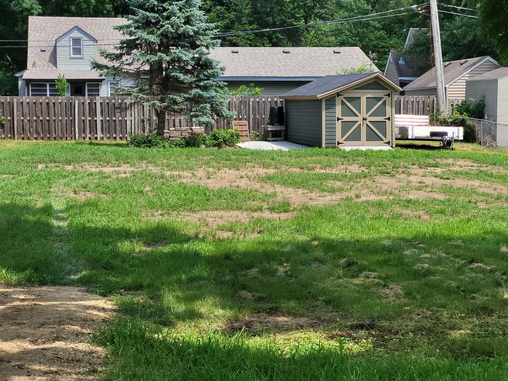 1315 Sibley Street, Hastings, MN 55033 — exterior