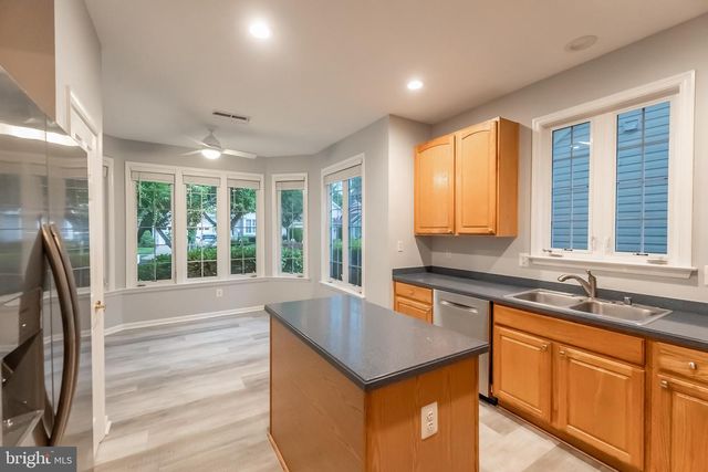 6877 SADDLE RUN WAY, Gainesville, VA 20155