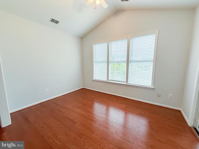 6877 SADDLE RUN WAY, Gainesville, VA 20155