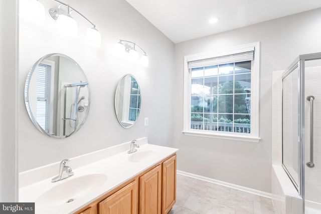 6877 SADDLE RUN WAY, Gainesville, VA 20155