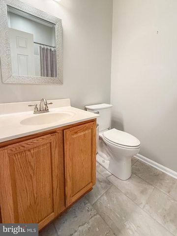 6877 SADDLE RUN WAY, Gainesville, VA 20155