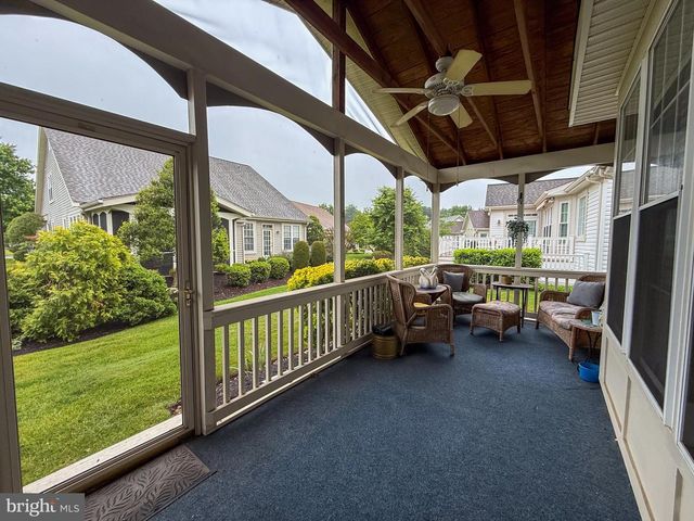 6877 SADDLE RUN WAY, Gainesville, VA 20155