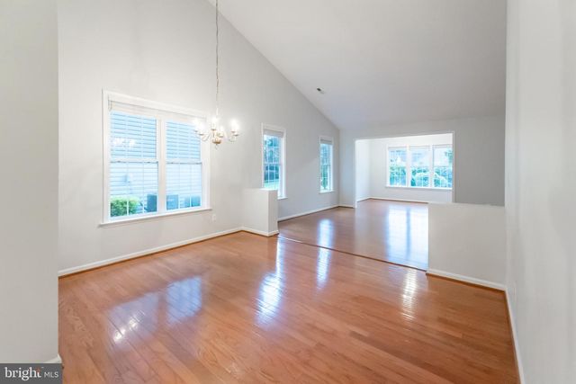 6877 SADDLE RUN WAY, Gainesville, VA 20155