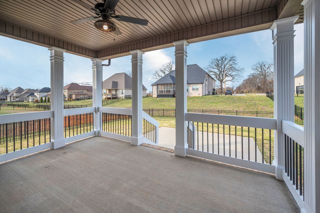 313 Clarabelle Ln, Clarksville, TN 37040