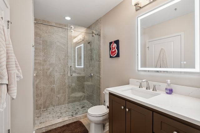 301 Demonbreun St Unit 610, Nashville, TN 37201