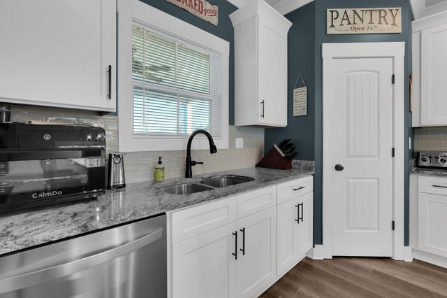 290 Maple Bend Rd, Winchester, TN 37398