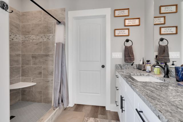 290 Maple Bend Rd, Winchester, TN 37398