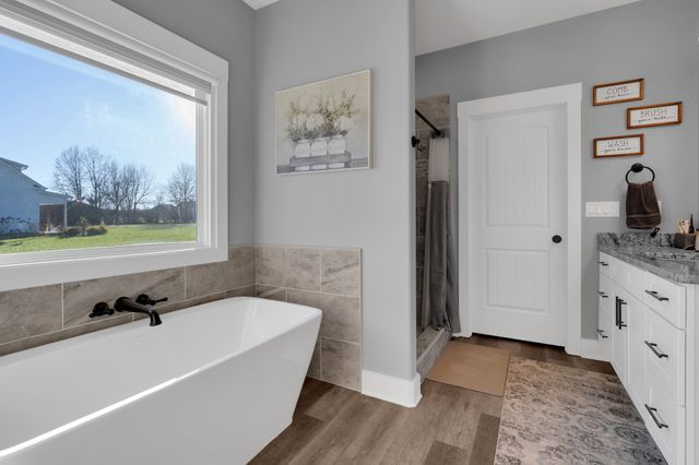 290 Maple Bend Rd, Winchester, TN 37398