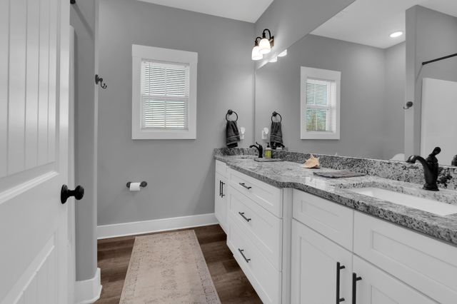 290 Maple Bend Rd, Winchester, TN 37398