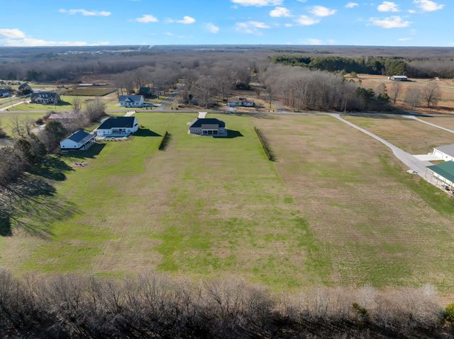 290 Maple Bend Rd, Winchester, TN 37398