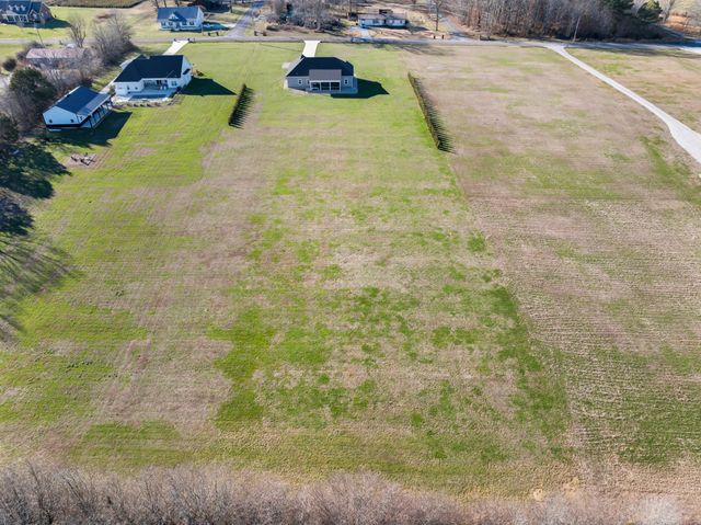 290 Maple Bend Rd, Winchester, TN 37398