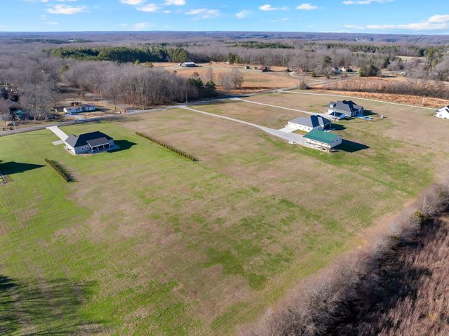 290 Maple Bend Rd, Winchester, TN 37398