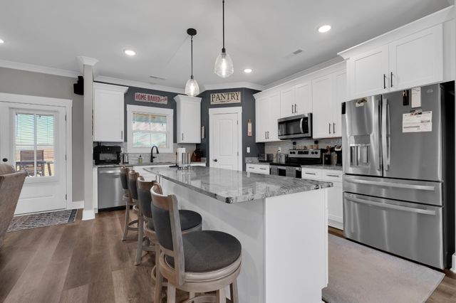 290 Maple Bend Rd, Winchester, TN 37398