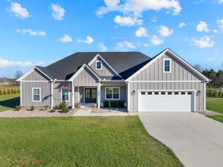 290 Maple Bend Rd, Winchester, TN 37398