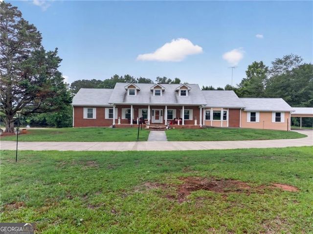 1378 Amber Stapp Studdard Road, Social Circle, GA 30025