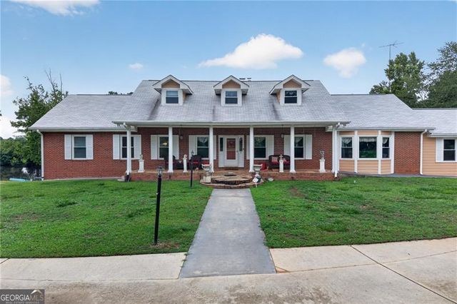 1378 Amber Stapp Studdard Road, Social Circle, GA 30025