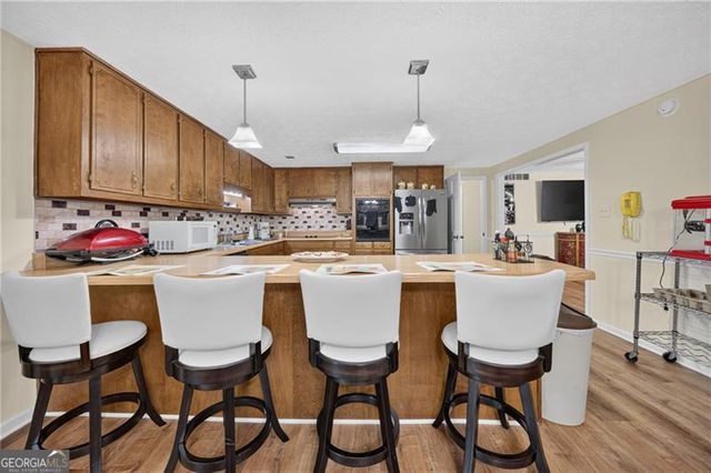 1378 Amber Stapp Studdard Road, Social Circle, GA 30025
