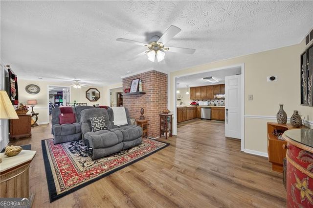 1378 Amber Stapp Studdard Road, Social Circle, GA 30025