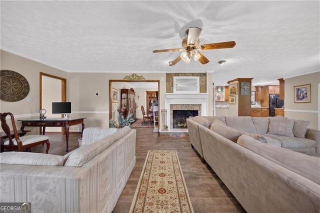 1378 Amber Stapp Studdard Road, Social Circle, GA 30025