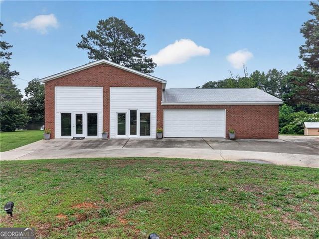 1378 Amber Stapp Studdard Road, Social Circle, GA 30025