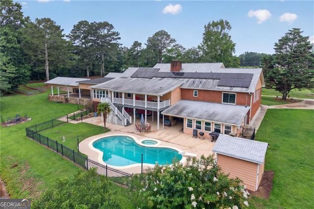 1378 Amber Stapp Studdard Road, Social Circle, GA 30025