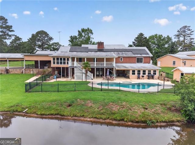 1378 Amber Stapp Studdard Road, Social Circle, GA 30025